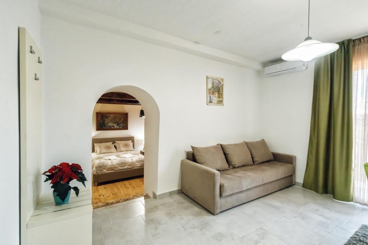 Apartments "Old House Pajovic" فيربازار المظهر الخارجي الصورة