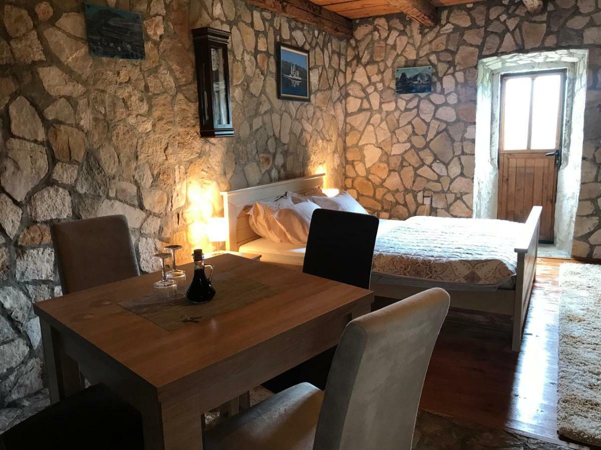 Apartments "Old House Pajovic" فيربازار المظهر الخارجي الصورة