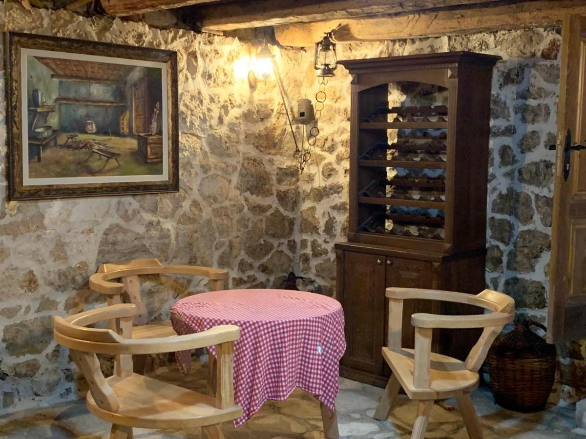 Apartments "Old House Pajovic" فيربازار المظهر الخارجي الصورة